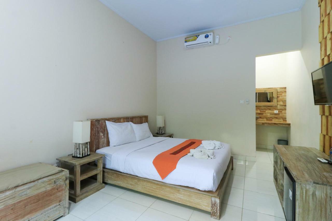 Kubu Kenak Guesthouse Seminyak Esterno foto