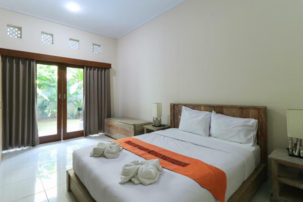 Kubu Kenak Guesthouse Seminyak Esterno foto